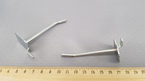 50 крючков 6,5 см. 
